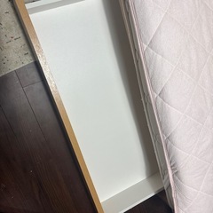 （本日）シングルベッドとマットレスの画像