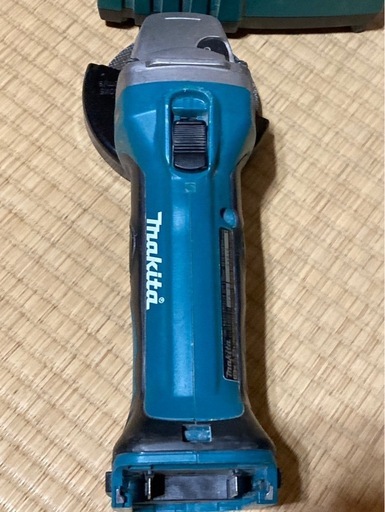 マキタ充電式サンダー