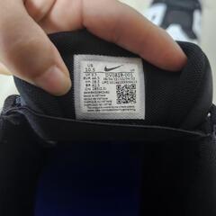 NIKEエアモアの画像