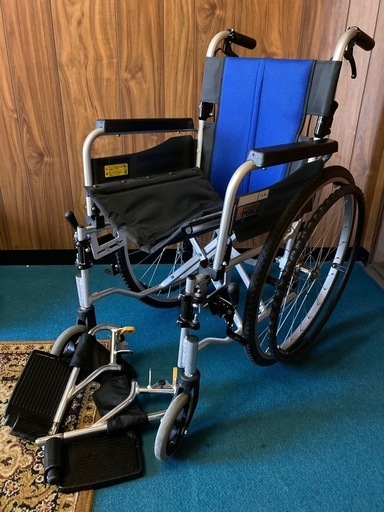 多機能！車椅子（自走・アルミ）MiKi ウイング 　介助ブレーキ　背折れコンパクト BAL-3