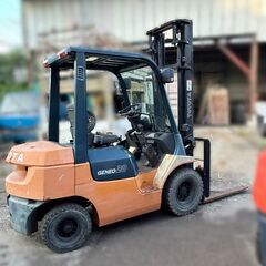 TOYOTAトヨタ 2.0t フォークリフト GENEO20、60-7FD20、MT、軽油、ハイマスト、最大揚高4M、最大荷重2000kg、2005年、リース物件◆福岡◆の画像
