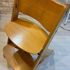 子供用イスの画像
