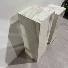 カッテランイタリア　大理石　花台　オブジェの画像