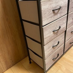 チェスト 棚付き収納チェスト 収納 タンス キャビネット引き出し オーガナイザー 布製引き出し 収納ケース 衣類収納 木製天板　(ライトウッドグレイン)の画像