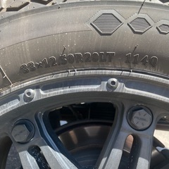 33×12.50R20  MTタイヤ の画像