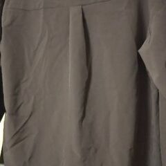 ブラウス茶色の画像