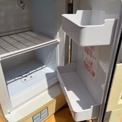 小型冷蔵庫　保温　の画像