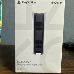 PS5純正コントローラー&純正充電スタンドの画像