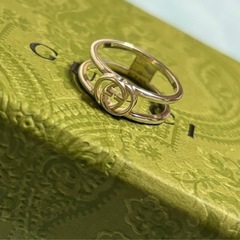 GUCCIインターロッキングGリングの画像
