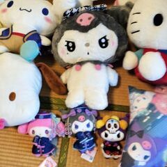 サンリオグッズ、BIG、ビッグぬいぐるみ マイメロディ シナモロール ハローキティ クロミ ポチャッコ、ポムポムプリン、まとめ売りの画像