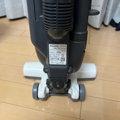 掃除機、テレビ台
の画像