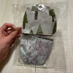 【無料】ポーチの画像