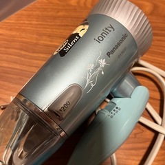 ドライヤーの画像