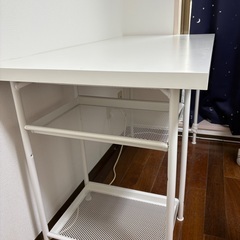 Ikea 机＆椅子の画像