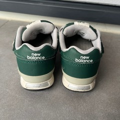 New Balance 313 スニーカー15cmの画像