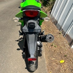 【動画あり】ニンジャ250R 鮮やかなグリーンカラー　バッテリー新品！の画像