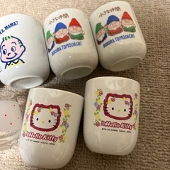子供用　陶器のコップの画像