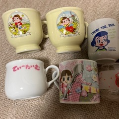 子供用　陶器のコップの画像