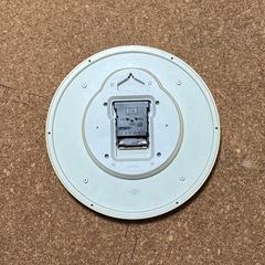 壁掛け時計　ジャンク品　緑の画像