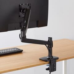  Amazonベーシック モニターアーム シングル-ディスプレイタイプ 32インチ (11.3kgまで対応) 1個 ブラックの画像