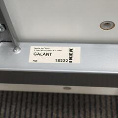 【無料】IKEA GALANT/高さが変えられる机の画像