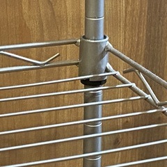 お譲り先決まりました【無料】スチールラックの画像