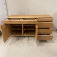  24912  サイドボード　ローチェスト　リビングボード　テレビ台　幅140cm ISSEIKI   ◆大阪市内・東大阪市他 6,000円以上ご購入で無料配達いたします！◆ ※高槻・枚方方面◆西宮・尼崎方面◆生駒方面　それぞれ条件付き無料配送あり！            の画像