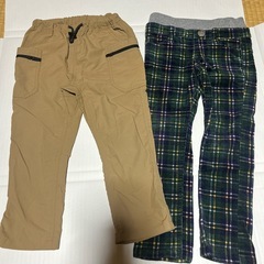 110サイズ　ズボン5本セットの画像