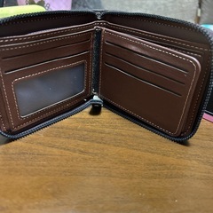 BATSHIOE 二つ折り財布　ブラウンの画像