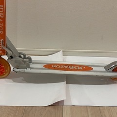 キックボード
の画像