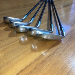 ⛳️アイアンクラブ🏌🏻 maruman マルマン GENESIS 65 ED 5本組の画像