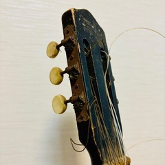 50年前のギター YAMAHA アンティークの画像