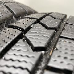 DUNLOP WINTER MAXX WM02 165/70R14 14インチ スタッドレス 4本 23～24年製 ヴィッツ マーチ ブーン ソリオ ベルタ アクア等　(STI022) の画像