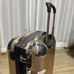 キャリーケースの画像