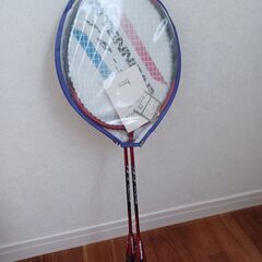 タグ付き新品　バトミントン　ラケットセットの画像