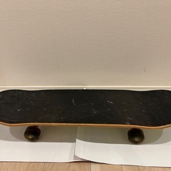 スケートボード
の画像