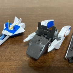 組立済みガンダムの画像