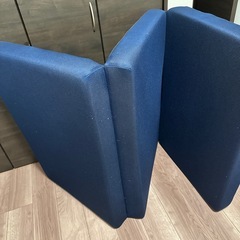 折りたたみマットレスの画像