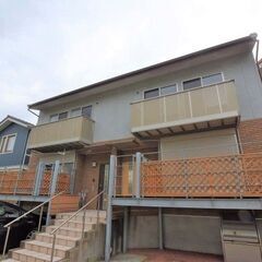 🏡🐶ペット飼育相談可　駐車場2台無料　戸建て風テラスハウス　中央区福浜🏡🐶の画像