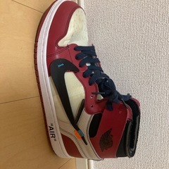 オフホワイト × ナイキ エアジョーダン1 レトロの画像