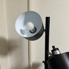 フロアライトの画像