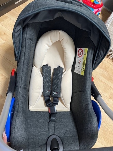 【超美品】チャイルドシート新生児〜１歳まで