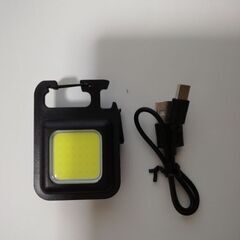 キーチェーンライト充電式LED電灯1個の画像