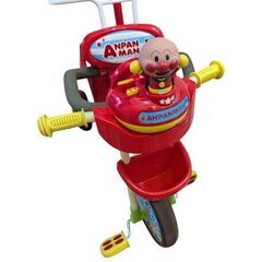 極美品　ヘルメット・説明書付き　アンパンマン 三輪車の画像