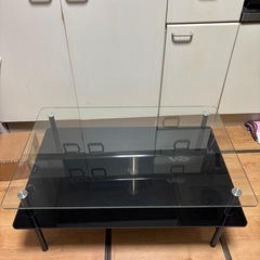 ガラステーブル　テーブルの画像