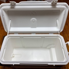 イグルークーラーボックス 104Lの画像