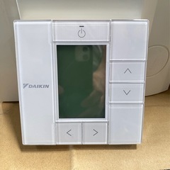 ダイキン業務用パッケージエアコン　天吊　2.5馬力　３相２００V　２０１７年製　ドレンアップ 搭載　④の画像