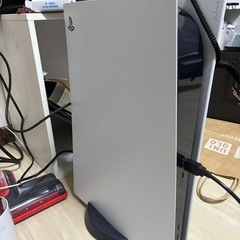 PS5 本体＋付属品1式の画像