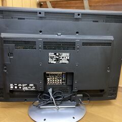三菱液晶テレビ　LCD-32H8000X　電動ムーブ機能付　リモコン付き完動品　2007年製の画像