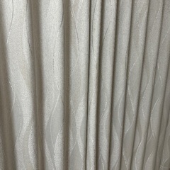 カーテンの画像